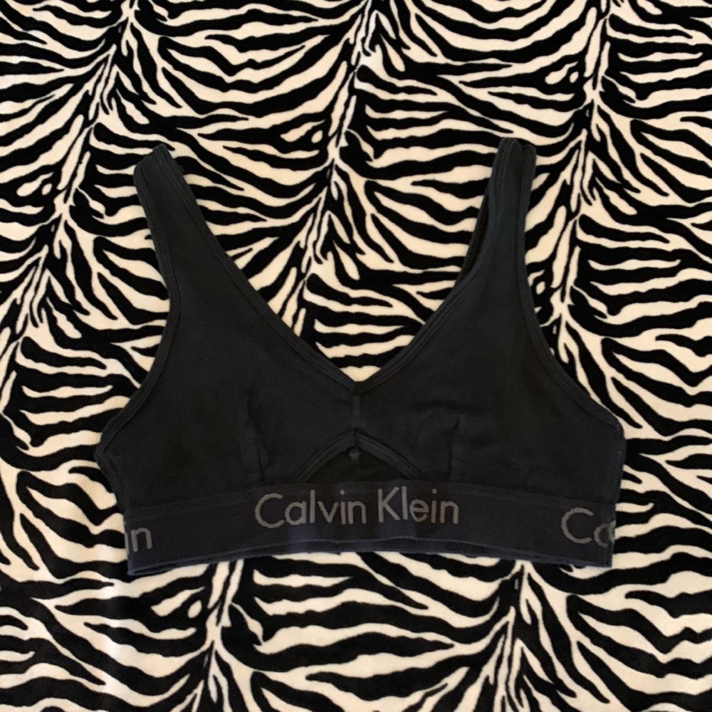 Calvin Klein Sports Bra